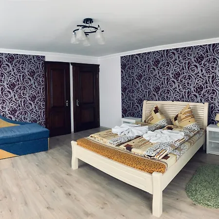 Arnica Hotel Yasinya