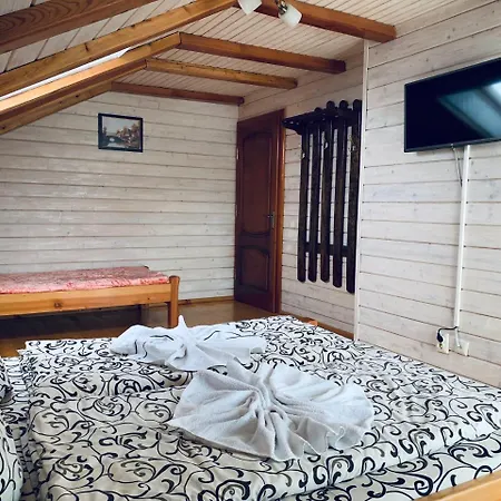 Arnica Hotel Yasinya