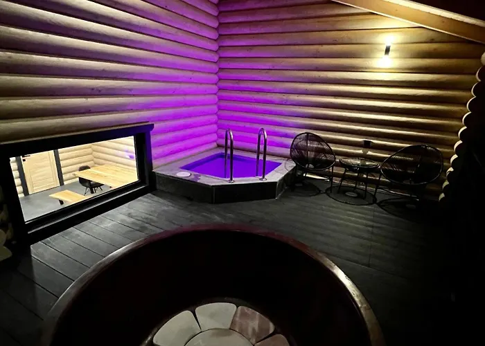 Arnica Hotel *