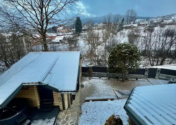 Arnica Hotel Yasinya